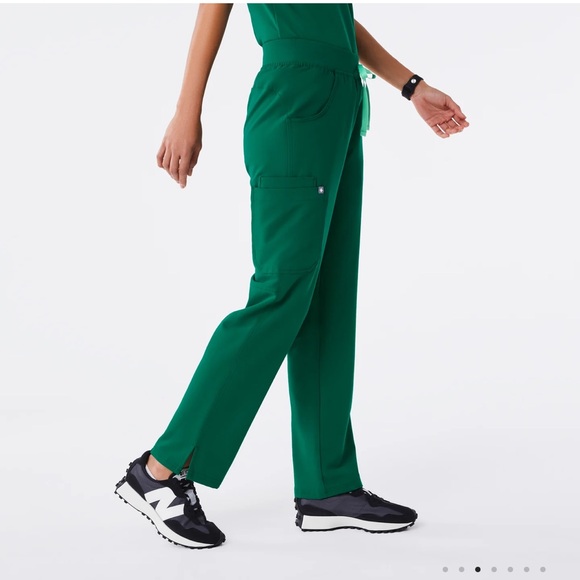 Figs Scrub Set - Picture 2 of 2